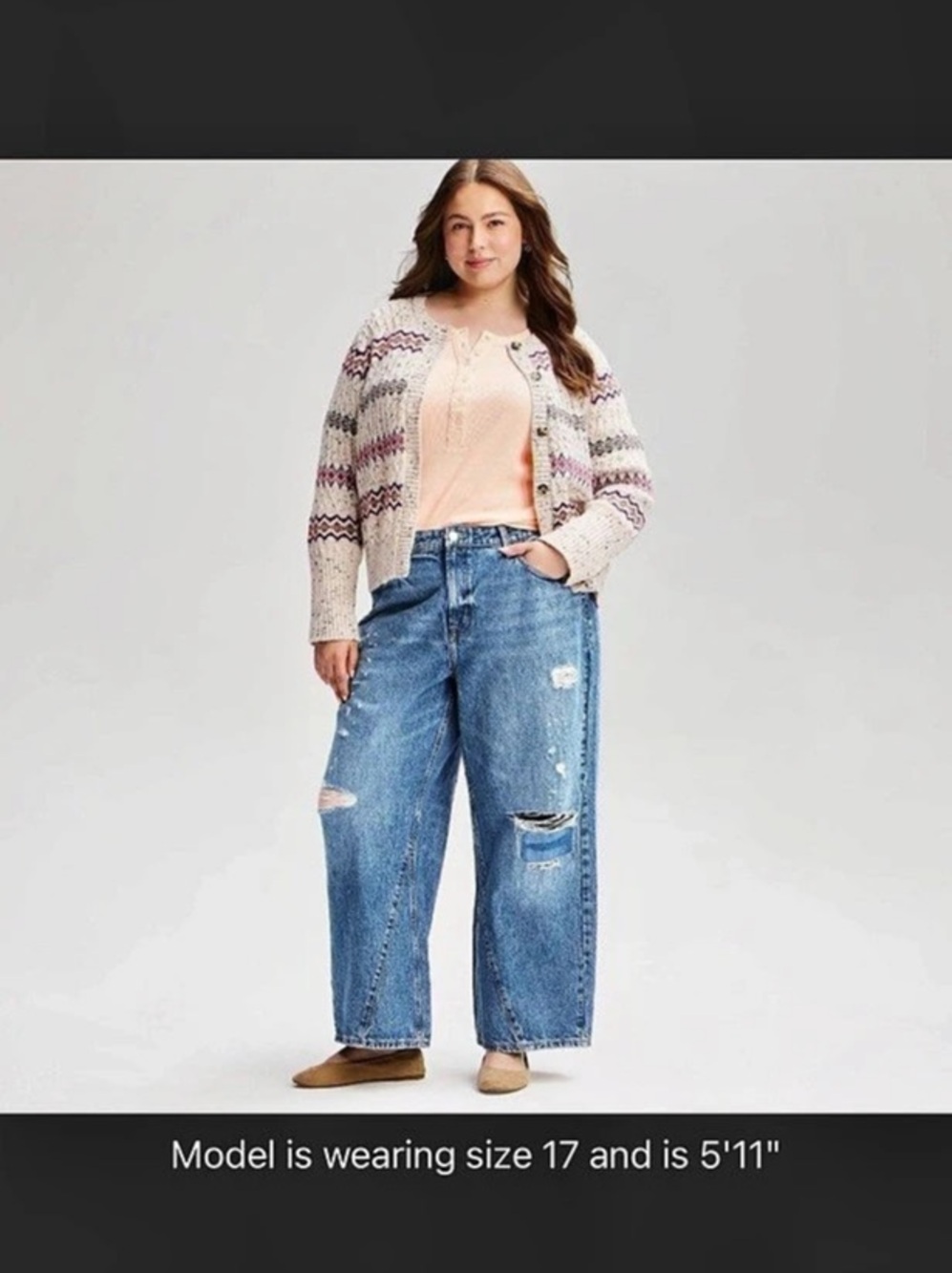 NWT - Universal Thread Women's High-Rise Wide-Leg Distressed Jeans Blue
